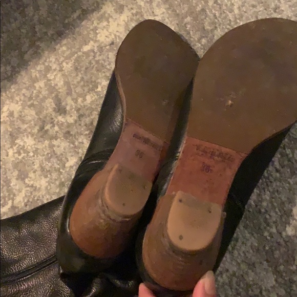 Boots - Picture 5 of 7